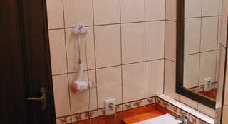Гостиница Старый город Севастополь Двухместный номер с 1 кроватью или 2 отдельными кроватями-6